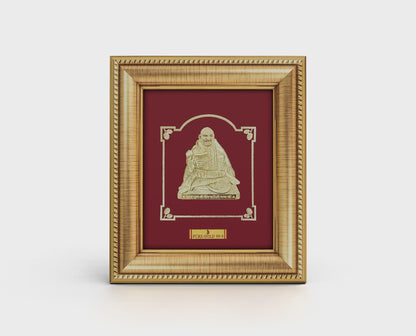 Neem karoli baba gold frame , perfect for gifting . Gift under 10000 rs . 