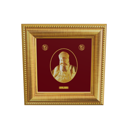 Guru Nanak Guru Gobind ji gold premium frame. Perfect for gifting and temple home shelve frame. 